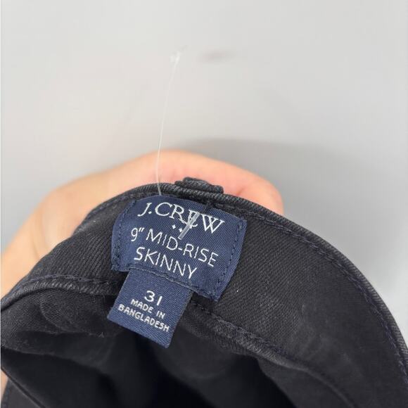J.Crew 9" mid-rise black skinny jean in signature stretch - Picture 4 of 6